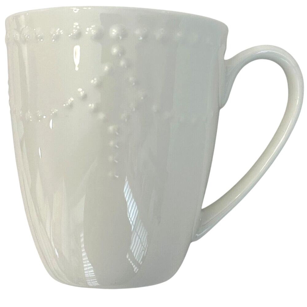 Gorham 1831 'Callington' Bone China Embossed Design Mug-Excellent
